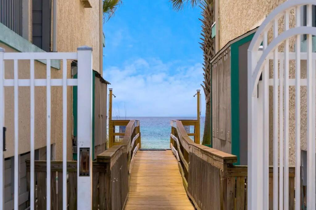 Cozy And Bright Condo On Private Section Of Beach With A Pool! Panama City Beach Esterno foto